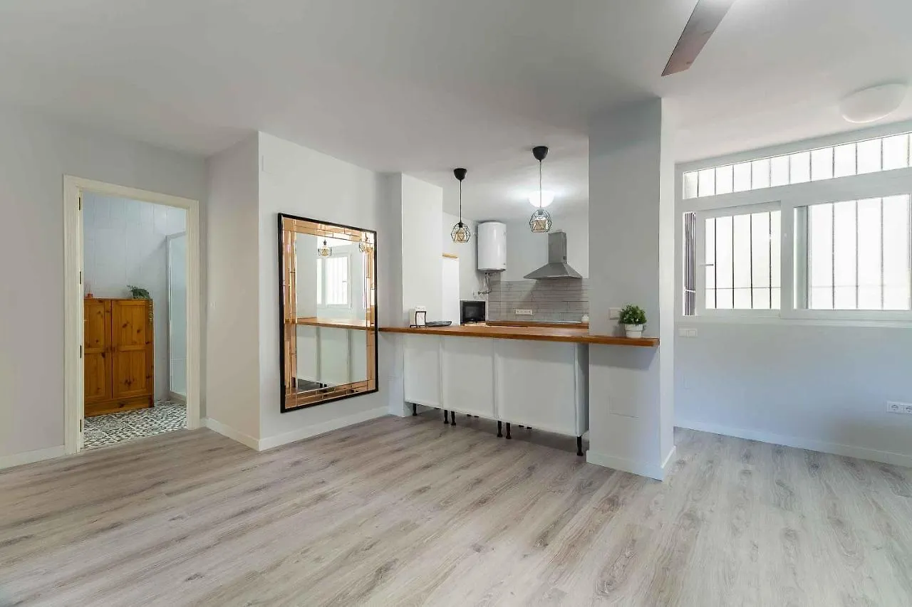 Apartamento renovado, tu escapada de vacaciones ideal Fuengirola