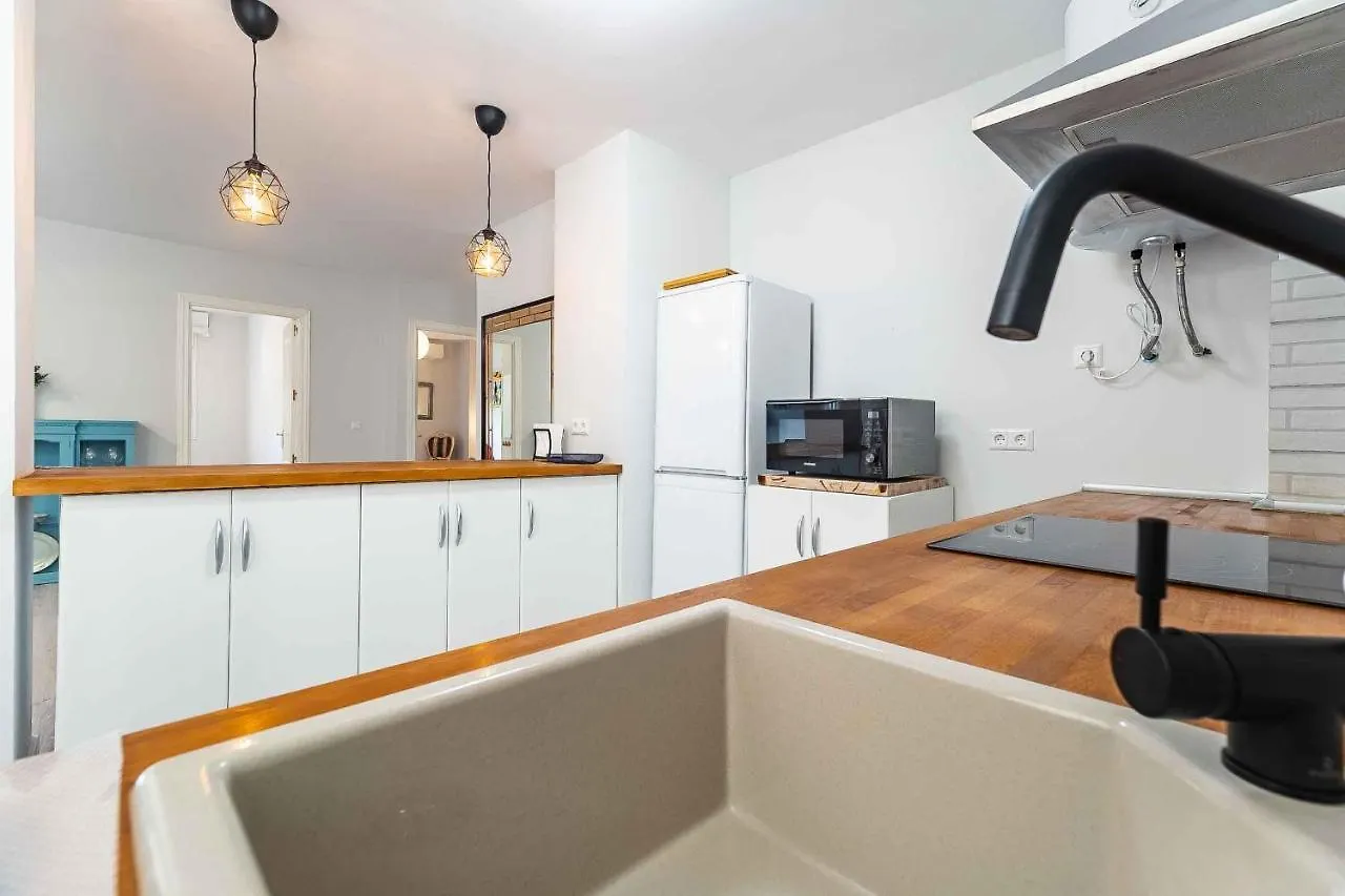 Apartamento renovado, tu escapada de vacaciones ideal Fuengirola