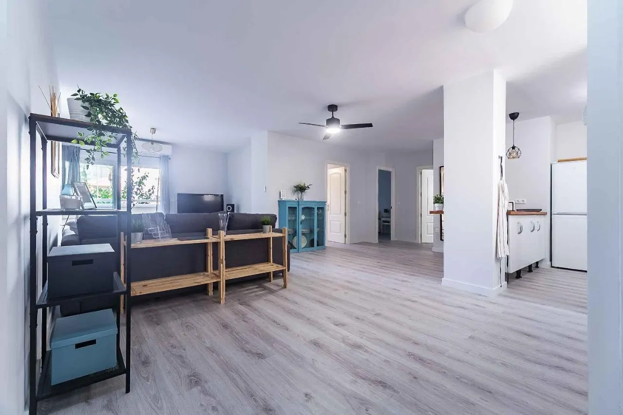 Apartamento renovado, tu escapada de vacaciones ideal Fuengirola