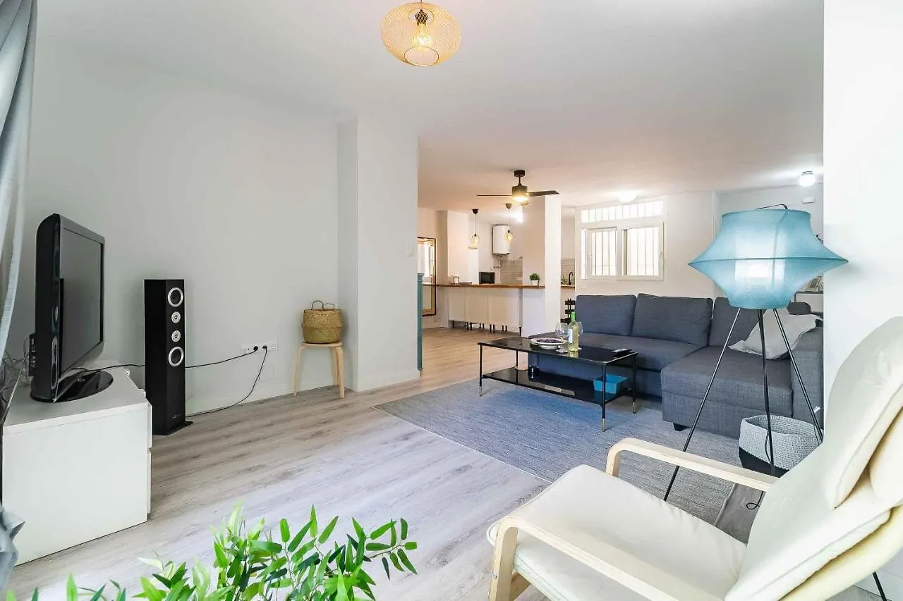 Apartamento renovado, tu escapada de vacaciones ideal Fuengirola