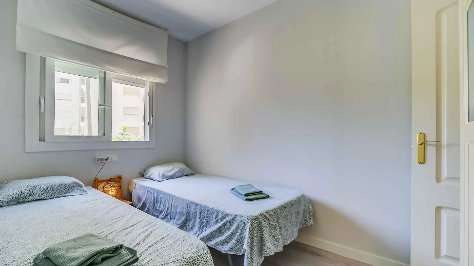 Apartamento renovado, tu escapada de vacaciones ideal Fuengirola 0*,  España